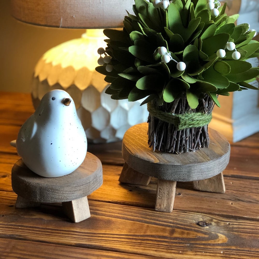 Rustic Pedestal Risers